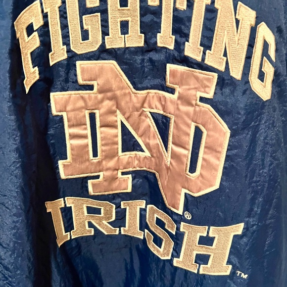 Veg STARTER NCAA NOTRE DAME Blue Yellow Pullover Jacket XL NWOT Extremely Warm - Picture 3 of 8